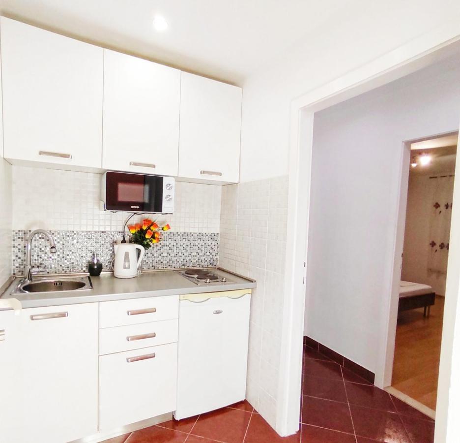 Apartmani Buljubasic Baška Voda Εξωτερικό φωτογραφία